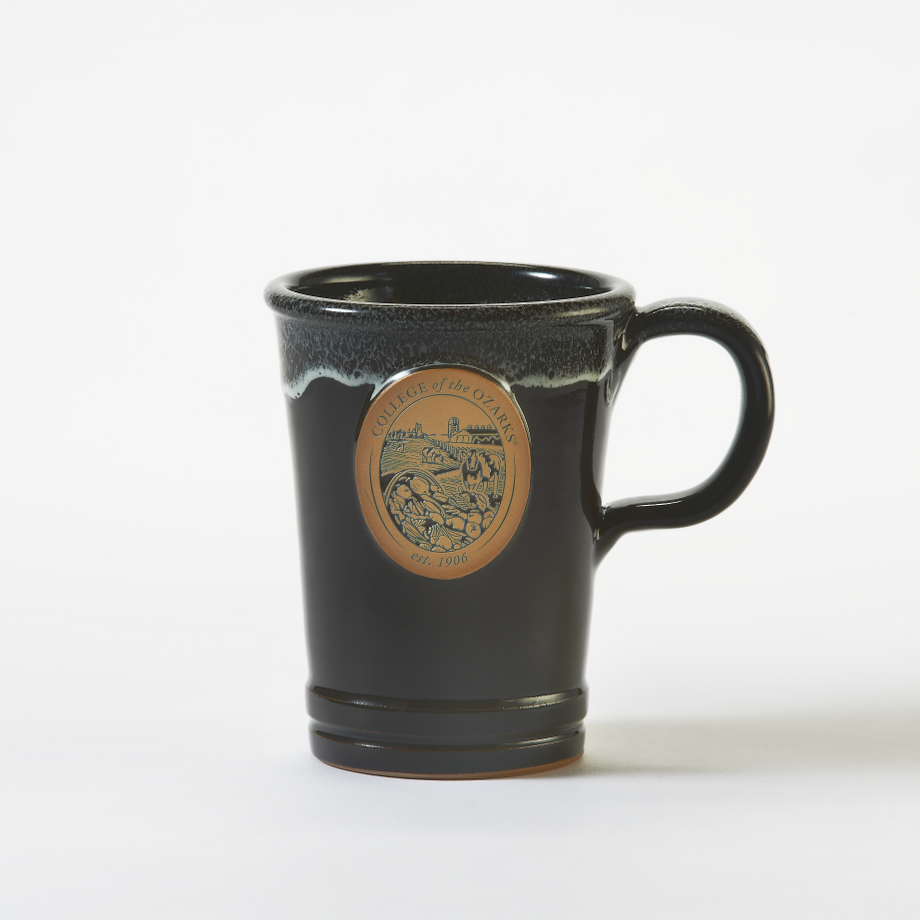 Deneen Farm Scene Commuter Mug – Campus Store at College of the Ozarks